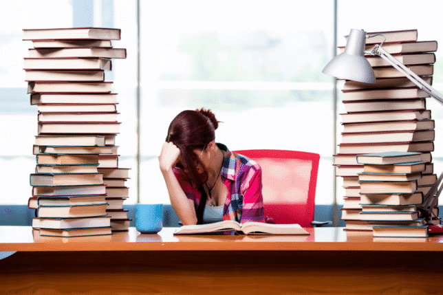 How to Help Your Children With The Stress of College Life