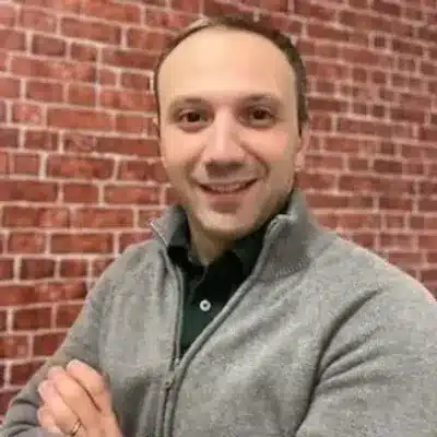 Arsen Misakyan Featured