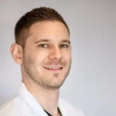 Expert's Insight: 9 Key Factors to Consider When Choosing the Best Protein Powder in 2026 3 Jason Setsuda Featured