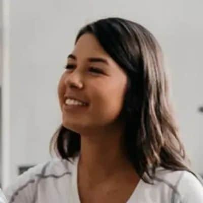 Expert's Insight: 9 Key Factors to Consider When Choosing the Best Protein Powder in 2026 5 Jennifer Rapchak Featured